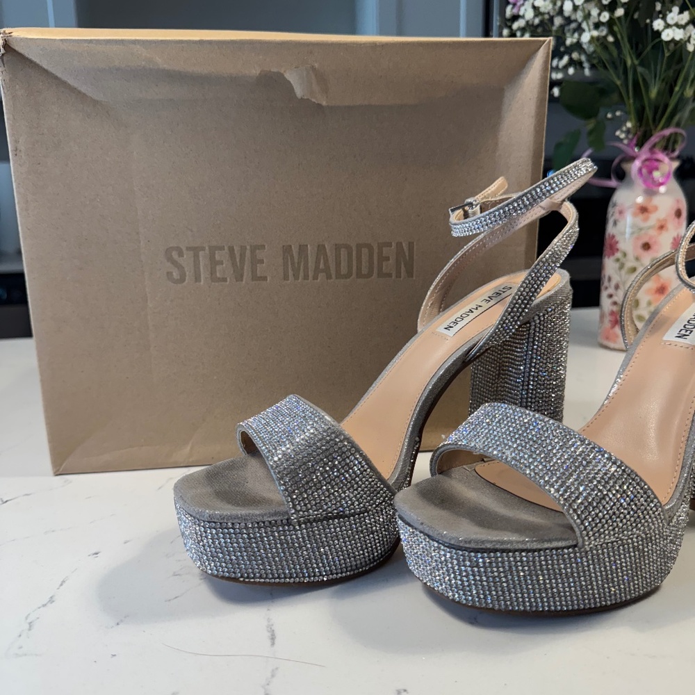 silver rhinestones shoes